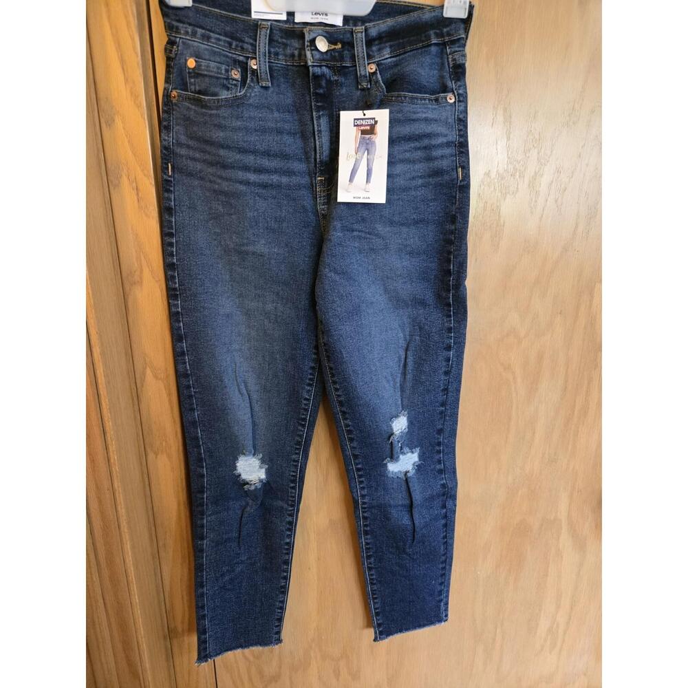 New Levi's womens Denizen Love Mom jeans size 1